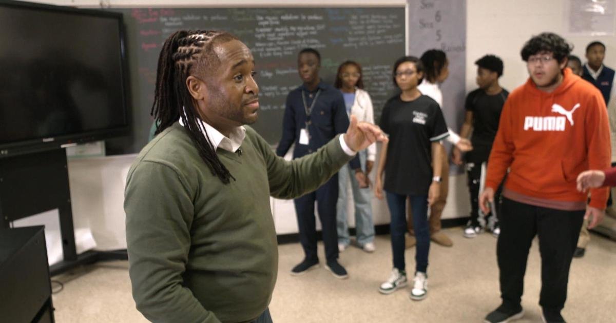 Memphis teacher selected as winner of the 2025 Music Educator Award