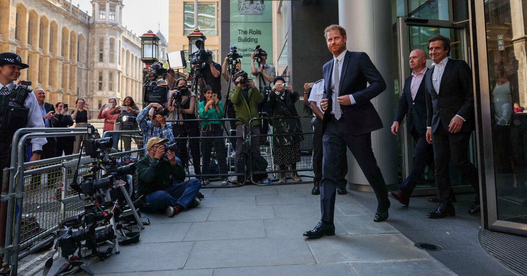 Start of Prince Harry’s Trial Against Murdoch’s U.K. Tabloids Is Delayed