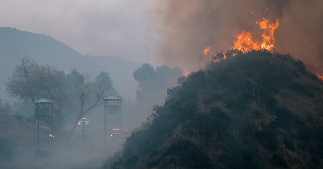 New Brush Fire Breaks Out in L.A., Threatening Area Near U.C.L.A.