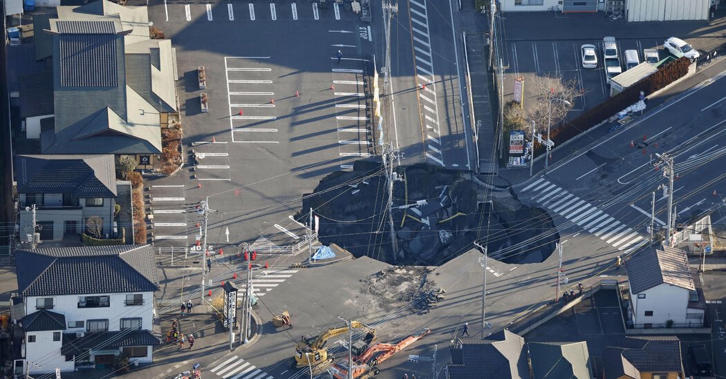 Rescuers in Japan Try to Reach Driver Trapped in Sinkhole For Days