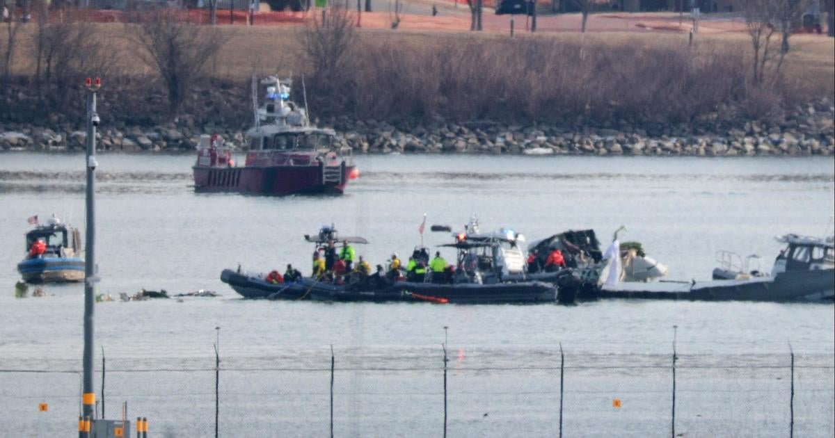 What information could black boxes provide in D.C. plane crash investigation