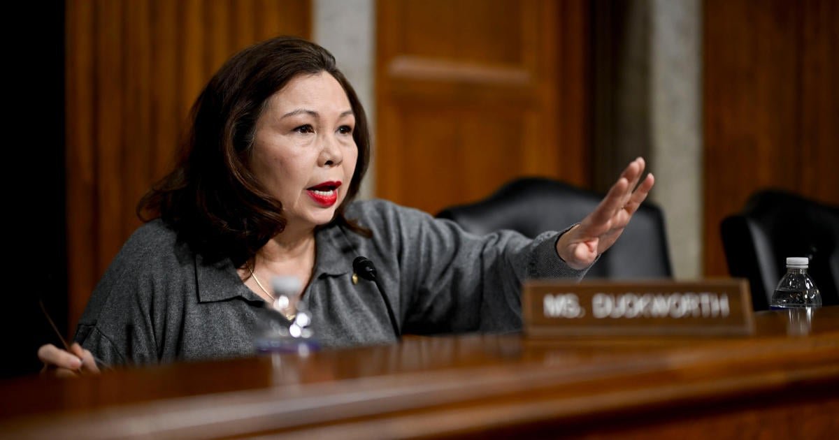 Sen. Tammy Duckworth, former Black Hawk pilot, on flying in area where crash occurred