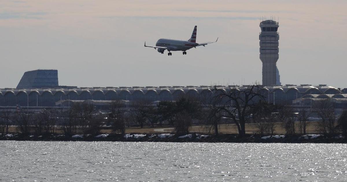 What are the challenges and concerns about the D.C. airspace?