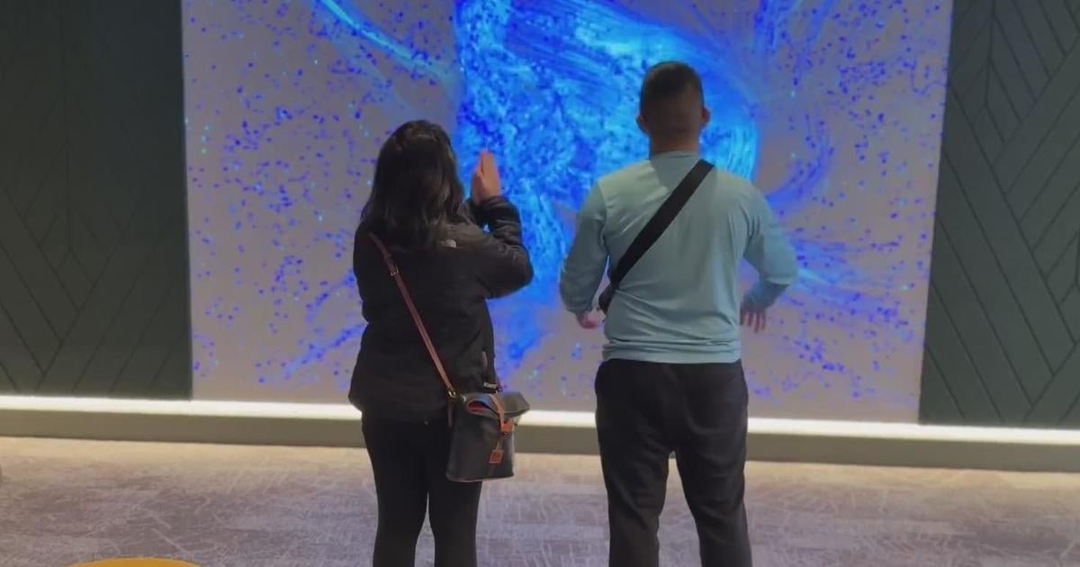 SFO's new sensory room helps neurodivergent travelers fight flying jitters