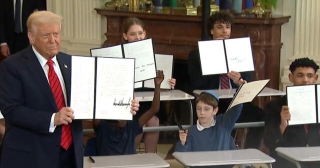 3/21: CBS Mornings Plus - CBS News