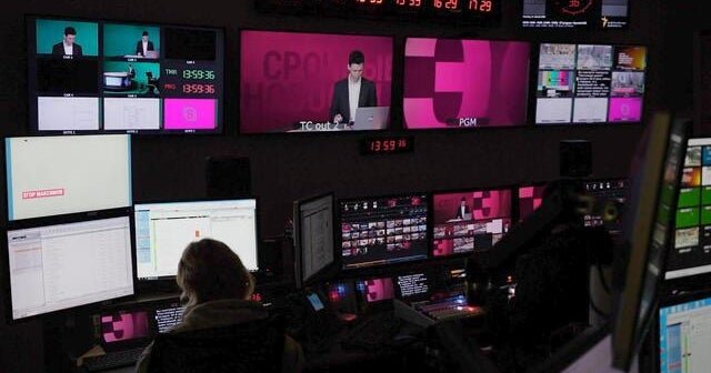 Radio Free Europe sues over U.S. funding cuts | 60 Minutes