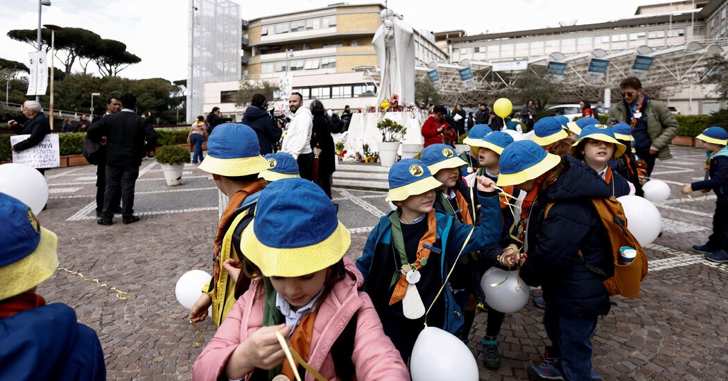 Pope Francis Hospital Children - The New York Times