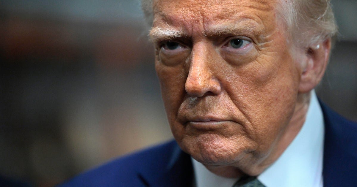Trump announces 25% tariffs on foreign-made cars