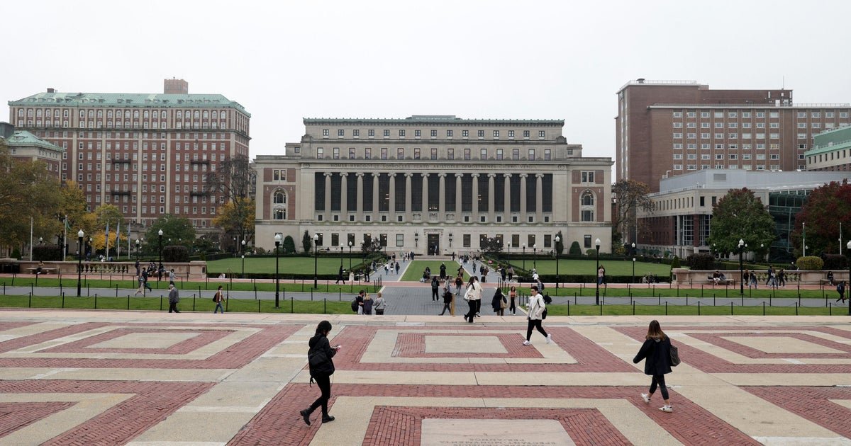 Columbia University to comply with Trump administration demands for mask ban, special officers, more