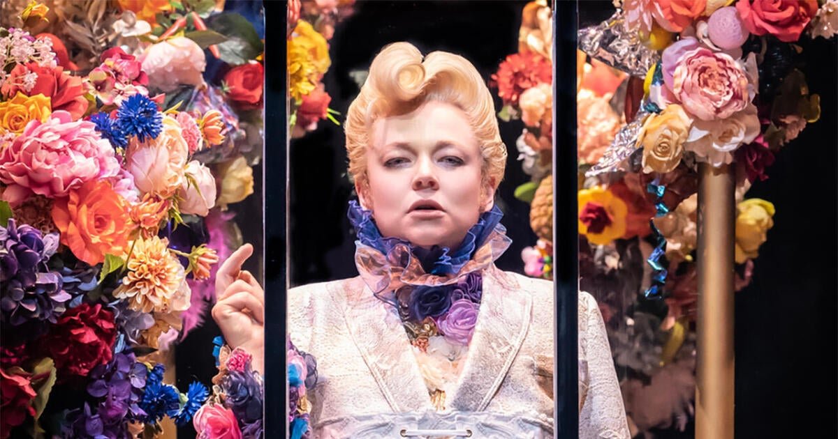 Sarah Snook on her multifaceted performance in "The Picture of Dorian Gray"