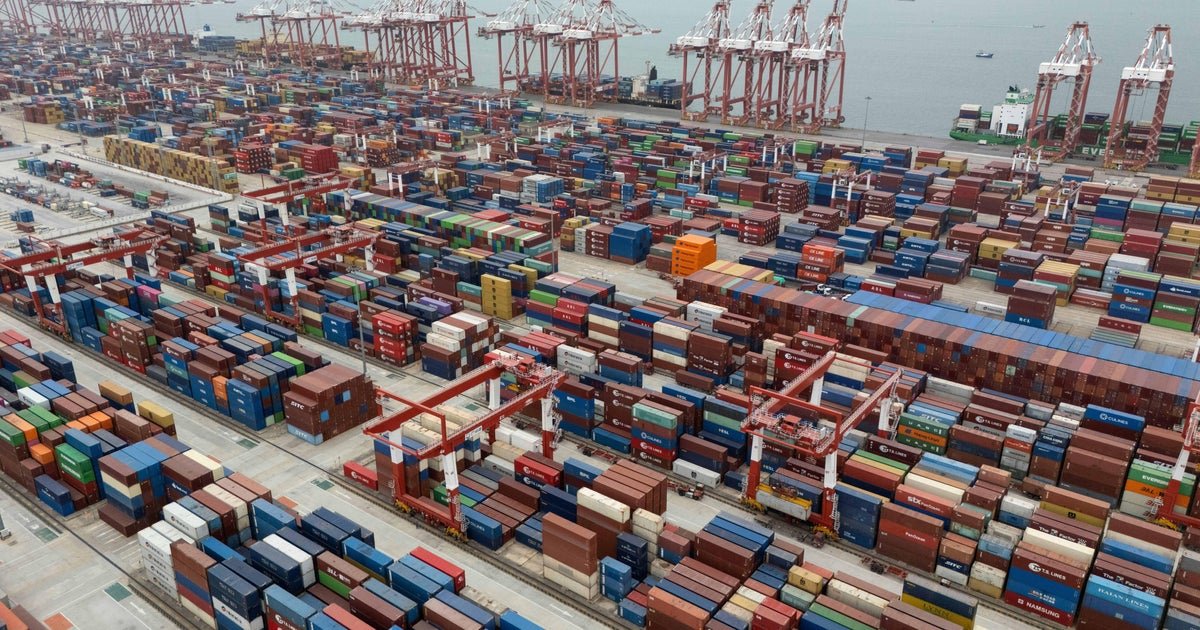 U.S., China agree on framework for trade deal, both nations say