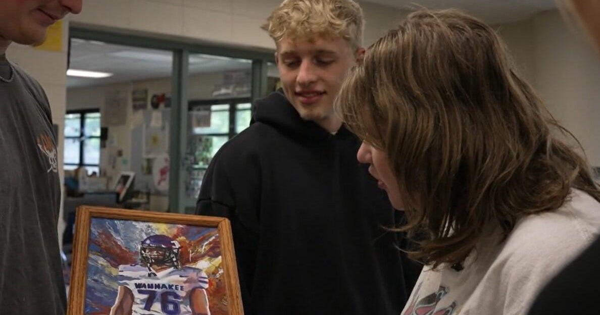 How a quiet Wisconsin high school senior used her art to connect with her classmates