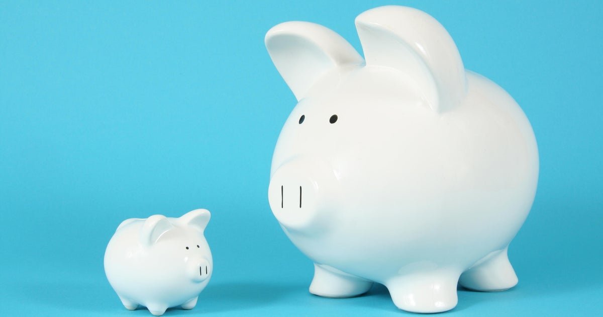 $10,000 CD vs. $10,000 traditional savings account: Here's which earns more now