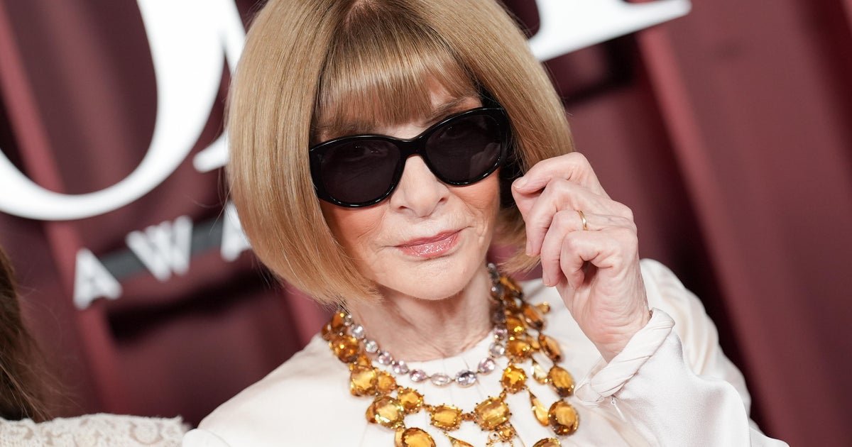 Anna Wintour stepping down as editorial director of U.S. Vogue, reports say
