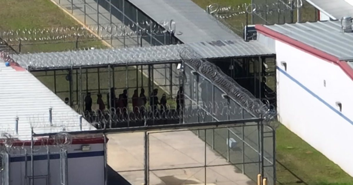ICE detentions of non-criminal immigrants spike; about 8% have violent convictions, analysis of new data shows