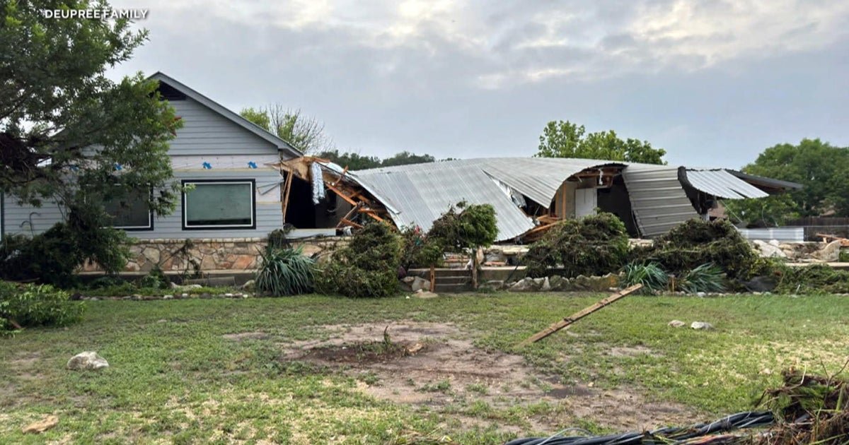 Texas recovery efforts resume after more flooding in devastated region