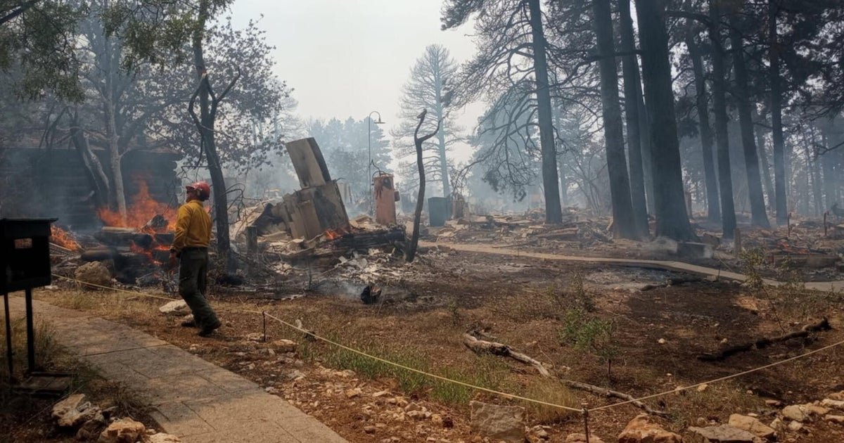 Arizona wildfire destroys Grand Canyon landmark, force park closures in certain spots