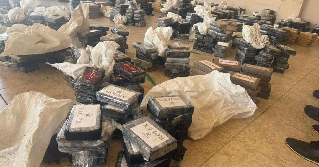 Shootout on high seas leads to seizure of 2,300 pounds of cocaine, 3 suspects killed off coast of Haiti