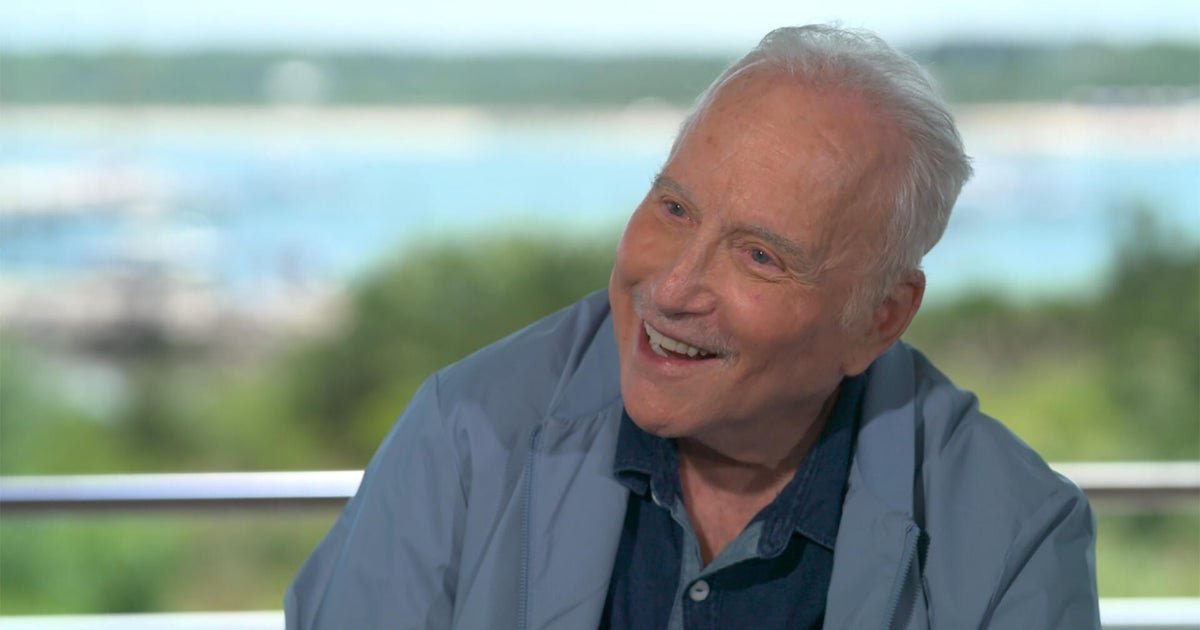 Extended interview: Richard Dreyfuss on filming "Jaws"