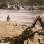 Death toll rises as desperate search for Texas flash flood survivors continues